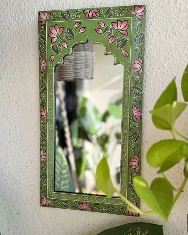 Tropical Green Handcrafted Wooden Wall Mirror – Rustic Handpainted Home Décor