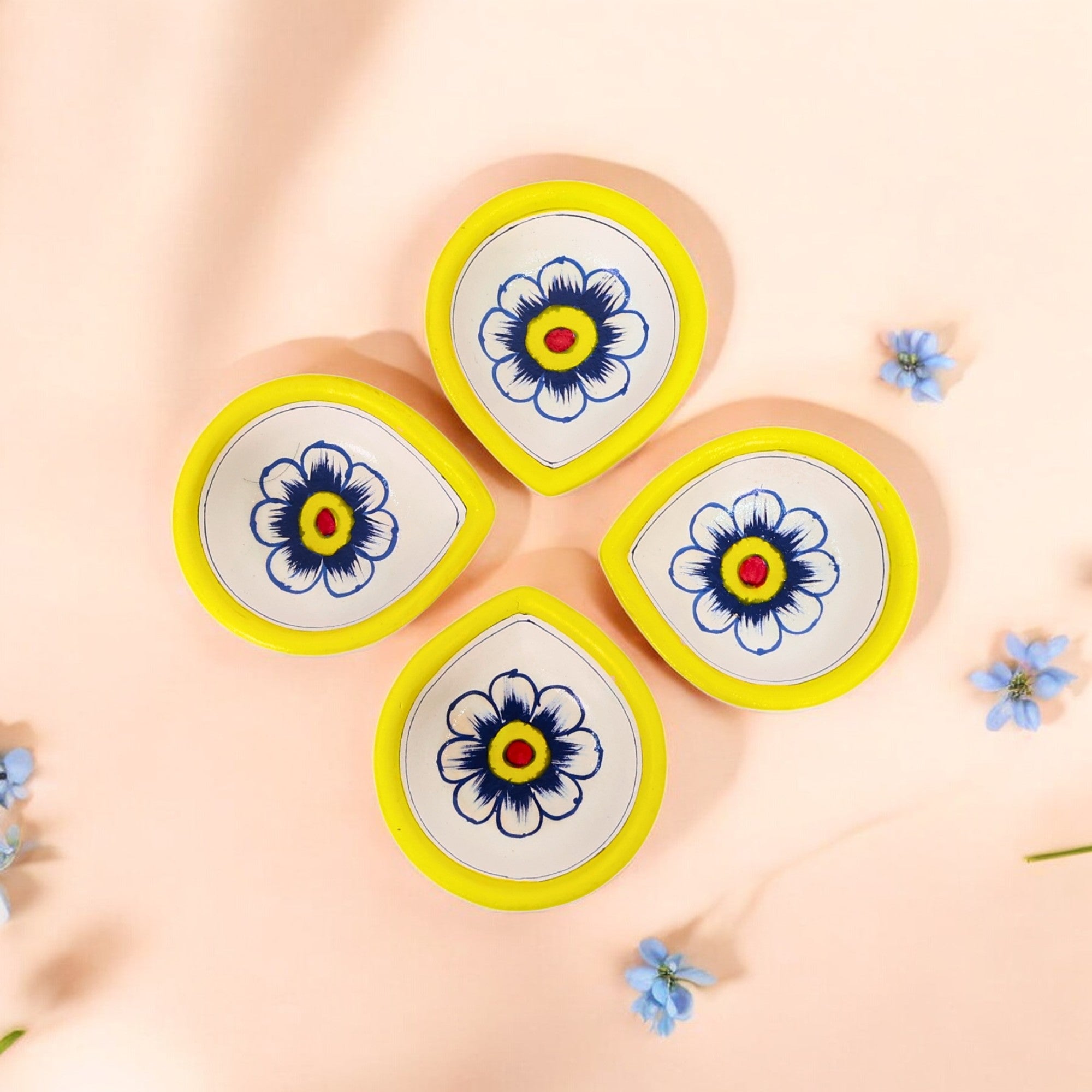 Hand-Painted Ceramic Diyas - Set of 4 - Lavender and Yellow