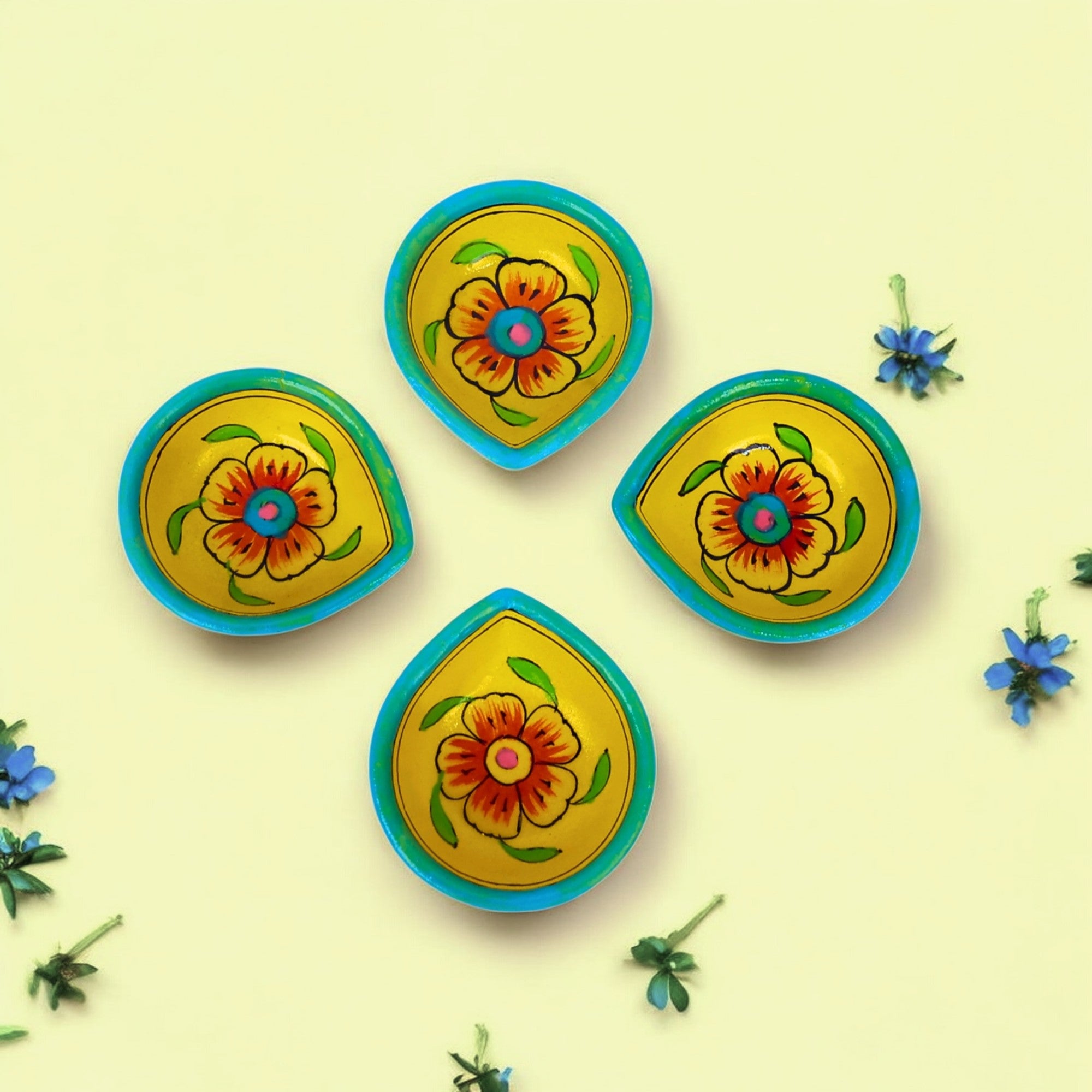 Hand-Painted Ceramic Diyas - Set of 4 - Yellow and Turquoise